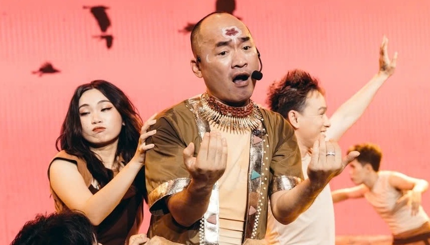 Tien Luat len tieng khi bi che kem duyen hinh anh