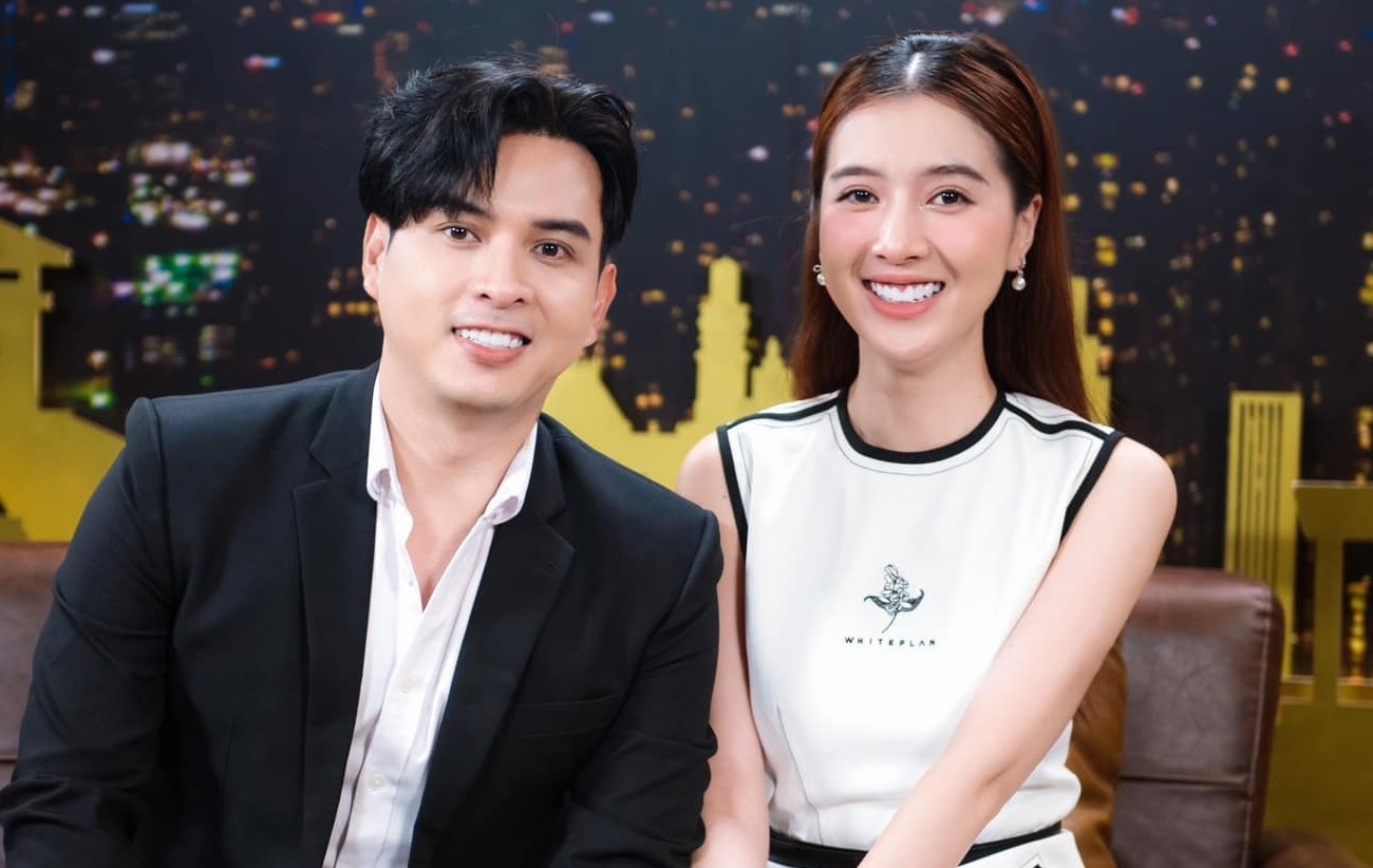 Vo Ho Quang Hieu mang thai hinh anh