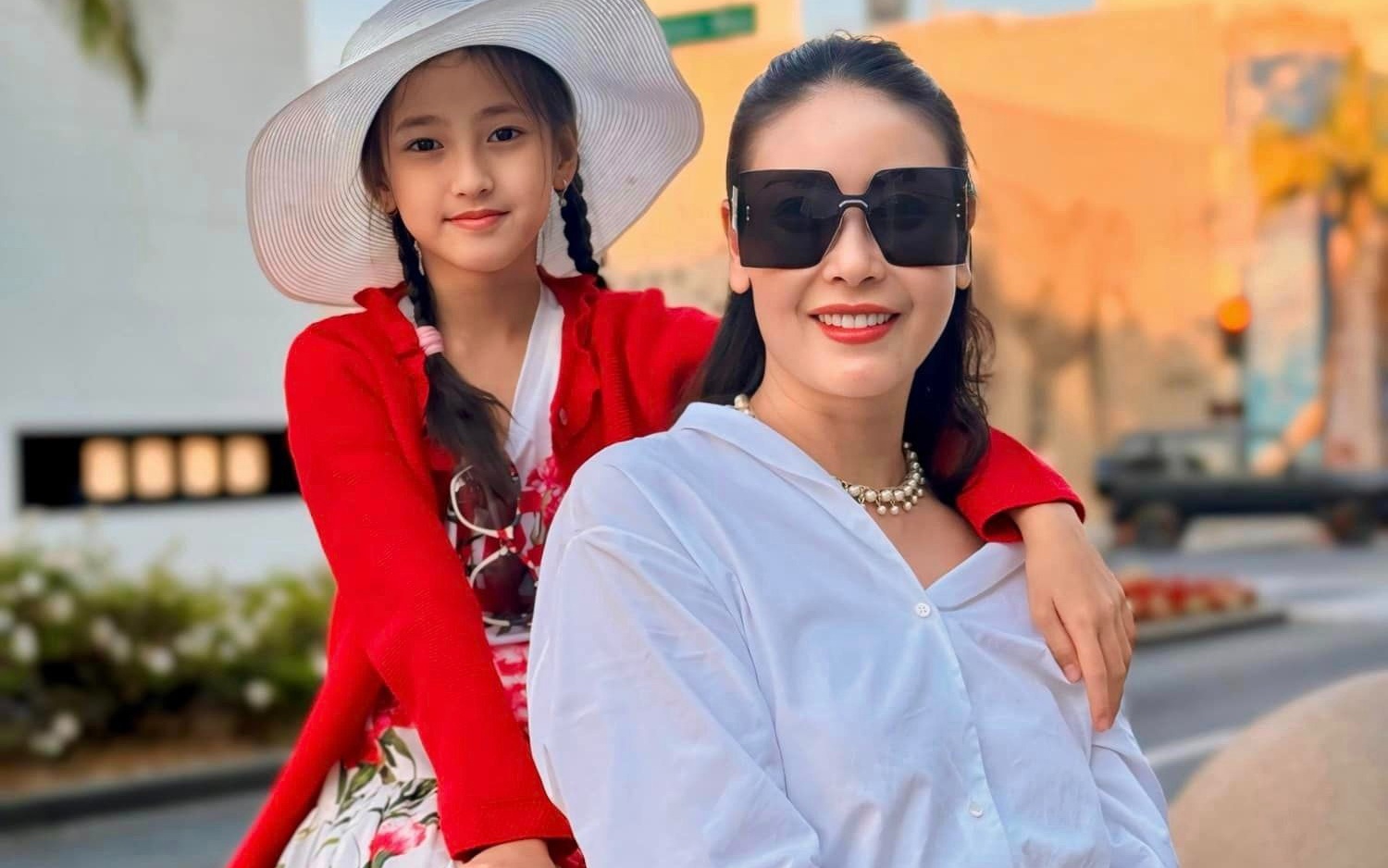 Con gai Ha Kieu Anh noi bat hinh anh