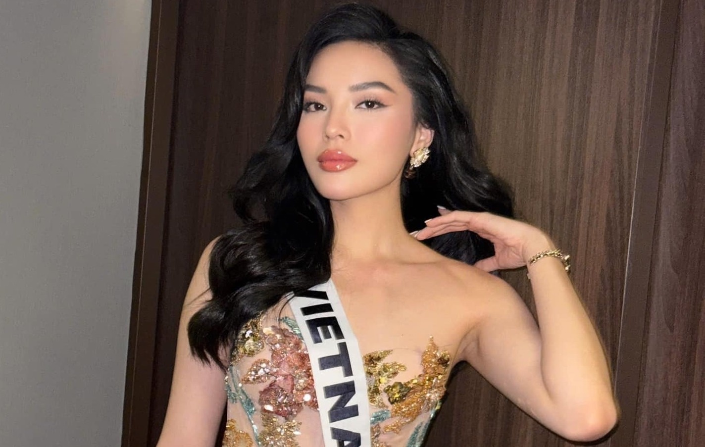 Ky Duyen noi ly do hut thuoc cach day 8 nam hinh anh