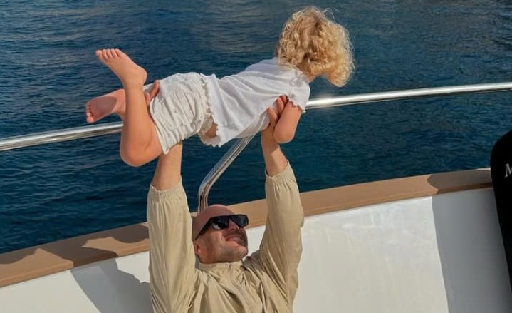 2 trieu nguoi theo doi canh con Jason Statham tren du thuyen hinh anh