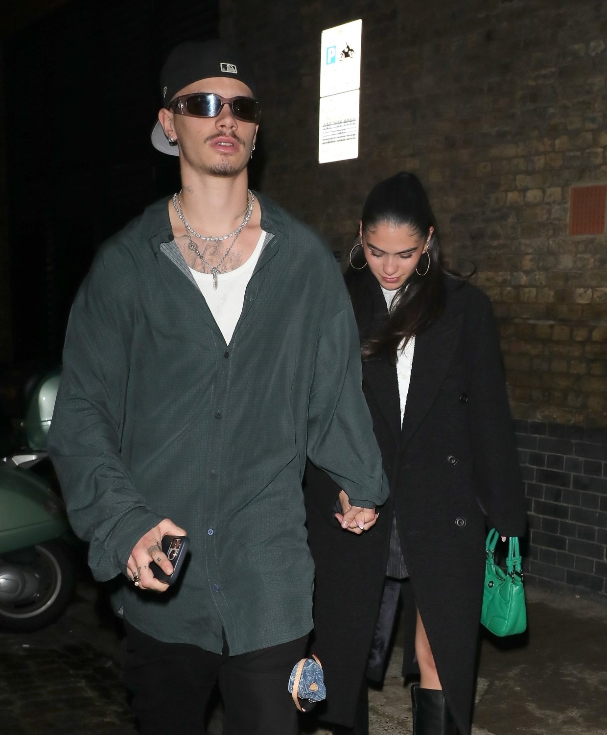 exclusive_romeo_beckham_pictured.jpg