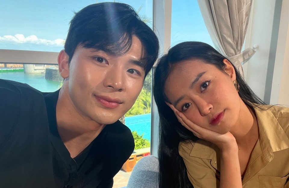 Dong thai dut khoat cua Bui Khanh Linh va Cheon Minuk hinh anh