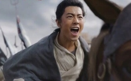 Tieu Chien bi thuong khi dong 'Anh hung xa dieu' hinh anh