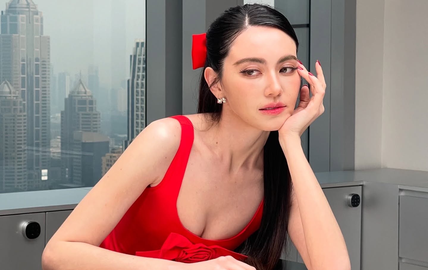 Mai Davika noi ve tin don bo roi cha benh nang hinh anh