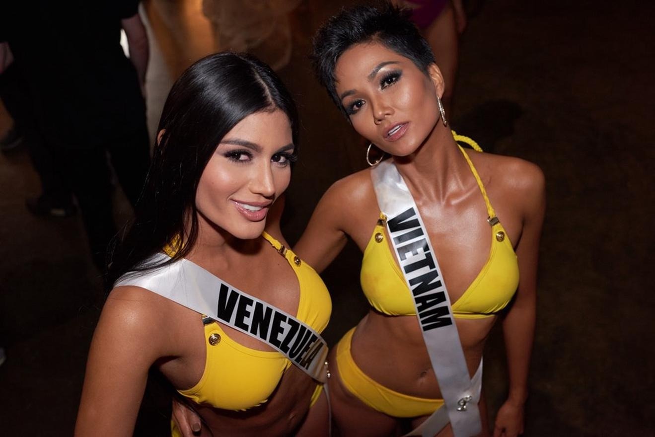 Thai Lan dang cai Hoa hau Hoan vu 2025 hinh anh