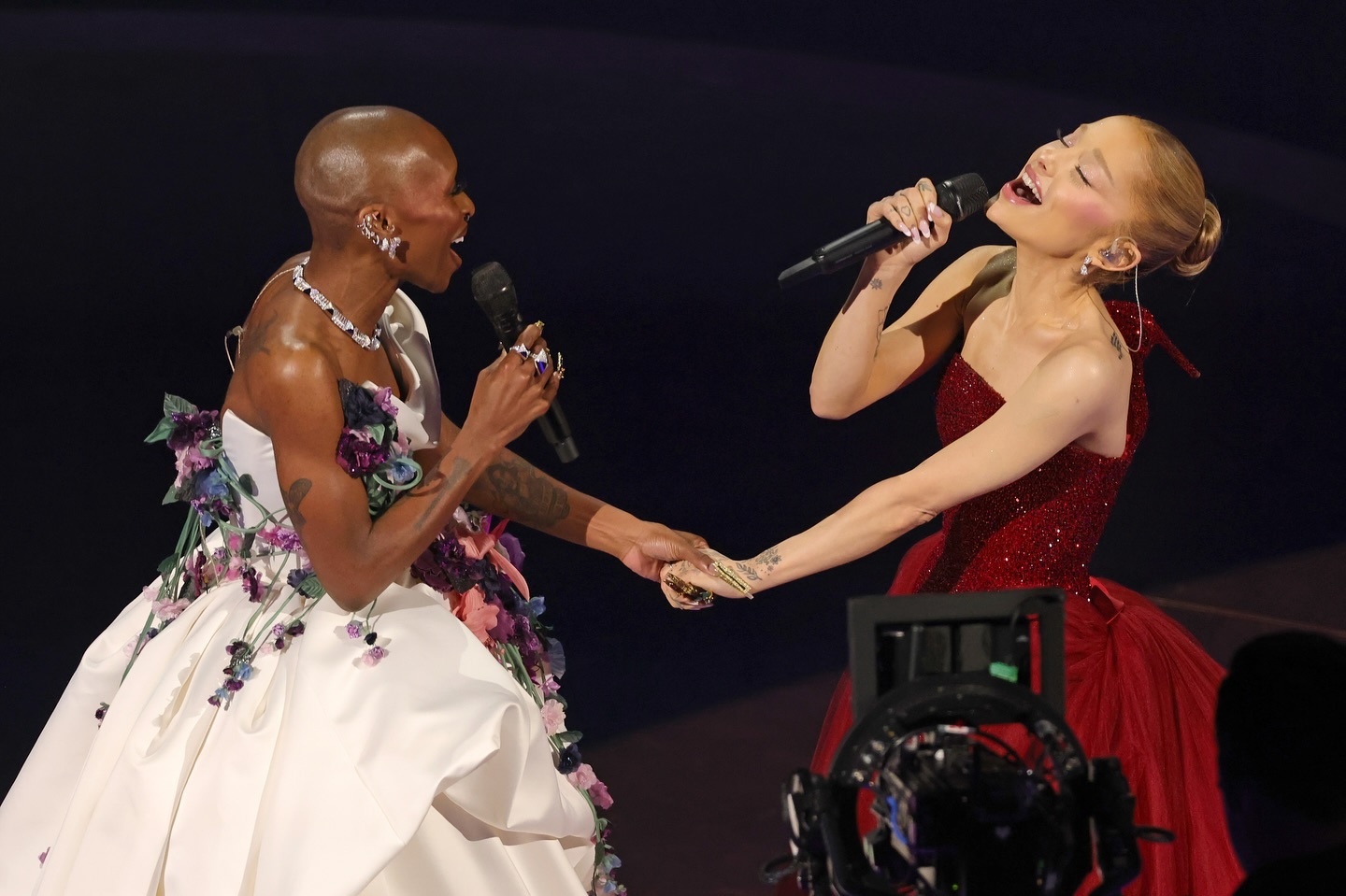 justjared_1740961461_3579766657696521976_193255319.jpg