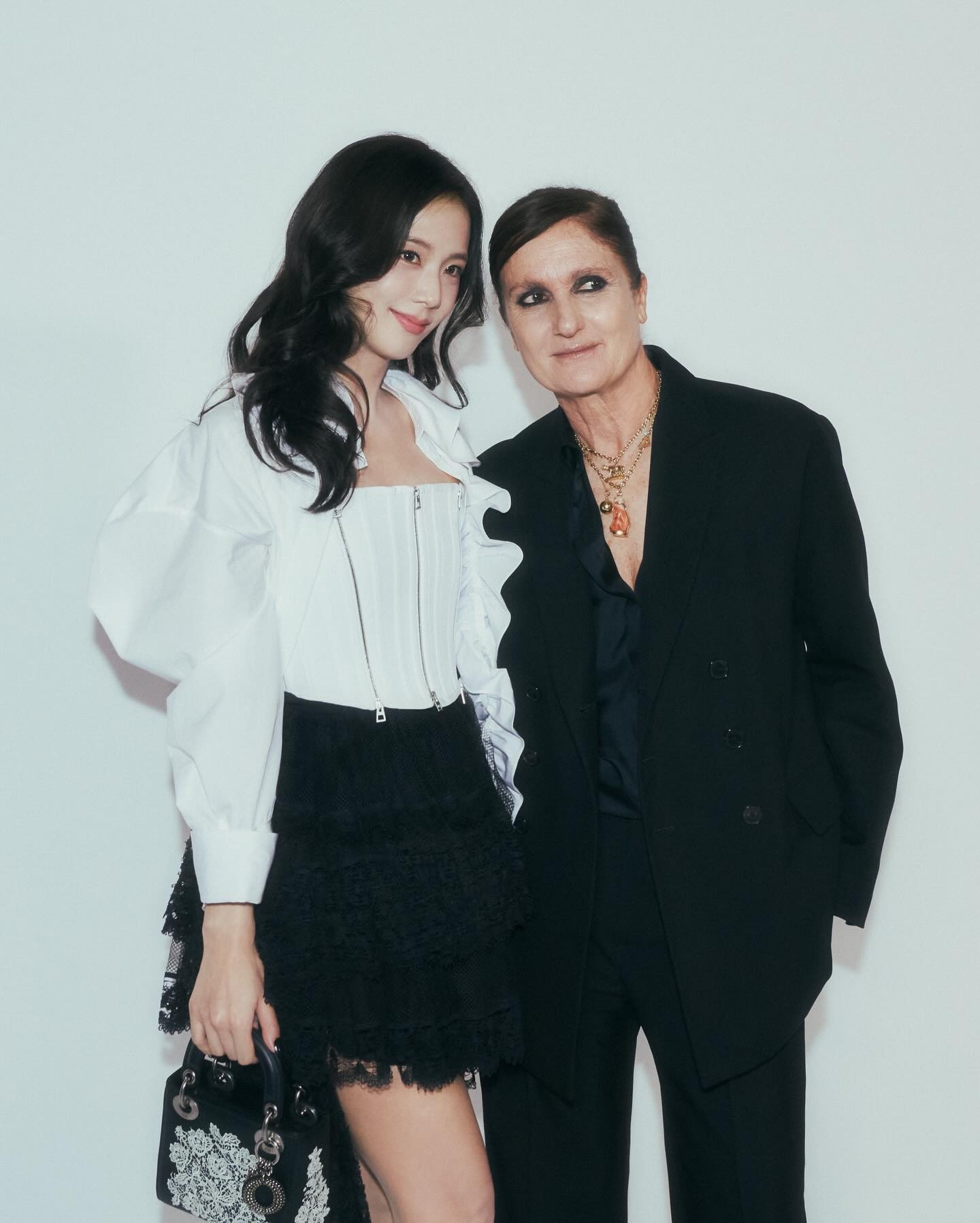 Thuy Tien du show Dior anh 5