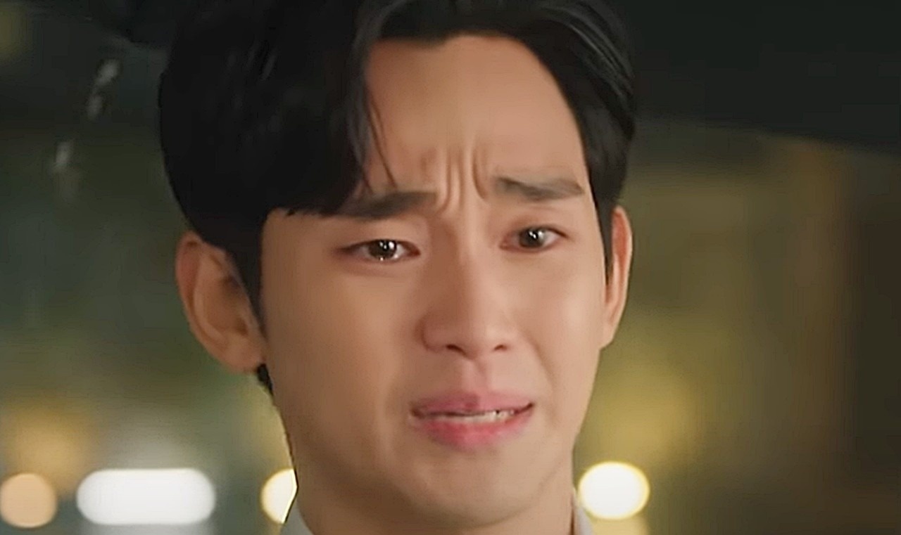 Ai dang trung phat Kim Soo Hyun? hinh anh