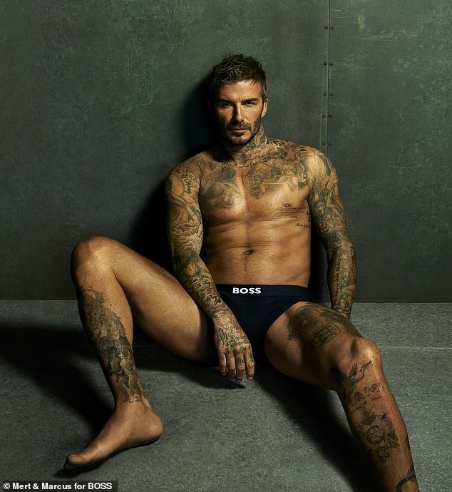 David Beckham quảng cáo nội y