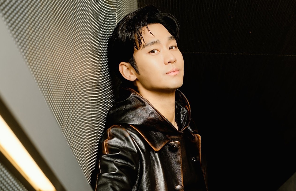 Kim Soo Hyun bi to noi doi hinh anh