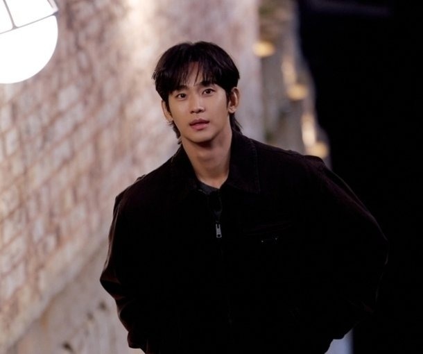 Kim Soo Hyun