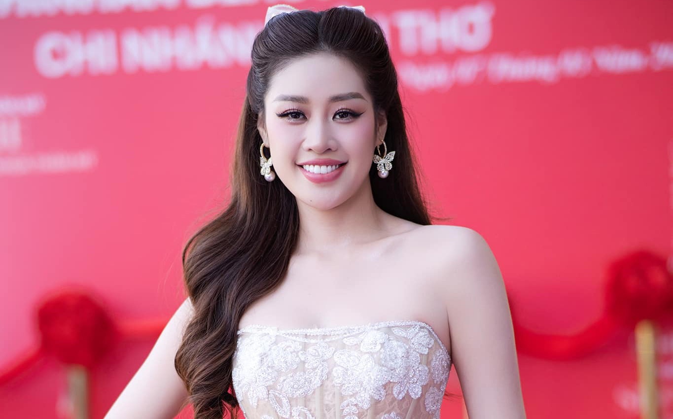 Khanh Van noi ve viec xoa danh hieu 'Miss Universe Vietnam' hinh anh