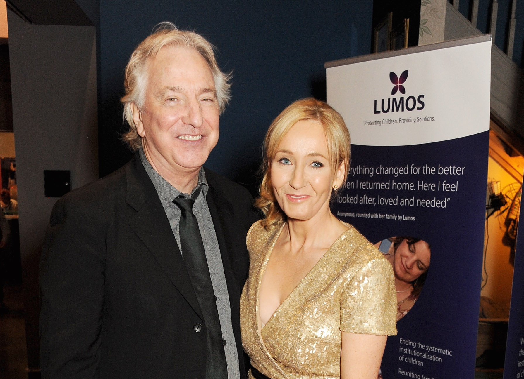 Tác giả Harry Potter buồn bã nhớ "giáo sư Snape" Alan Rickman ảnh 2 Tac gia Harry Potter buon ba nho "giao su Snape" Alan Rickman anh 2