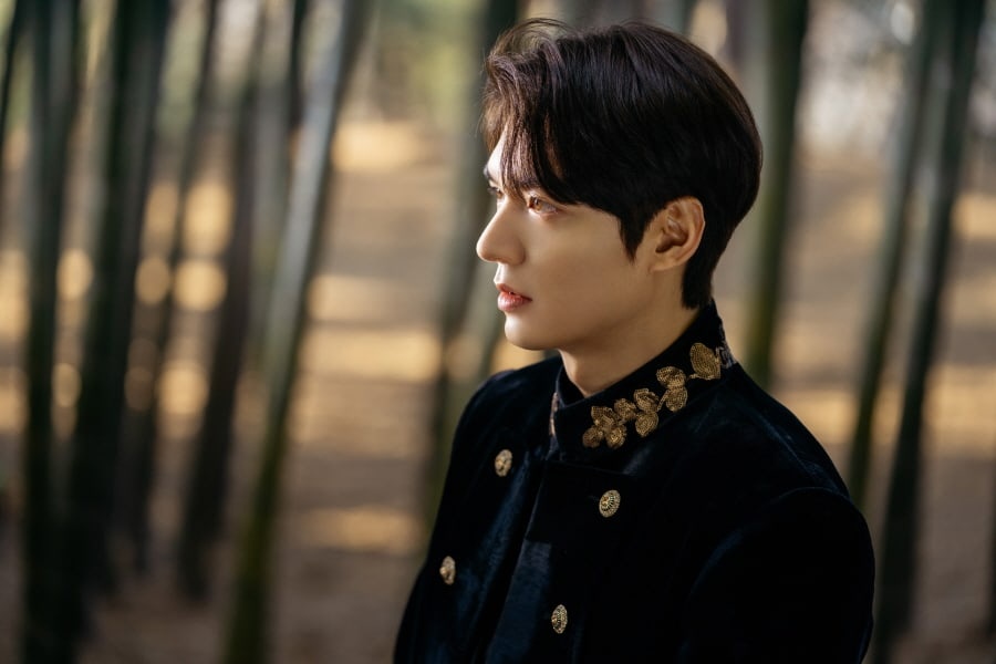 ‘Quan vuong bat diet’ - phim moi cua Lee Min Ho lieu co qua kho hieu? hinh anh