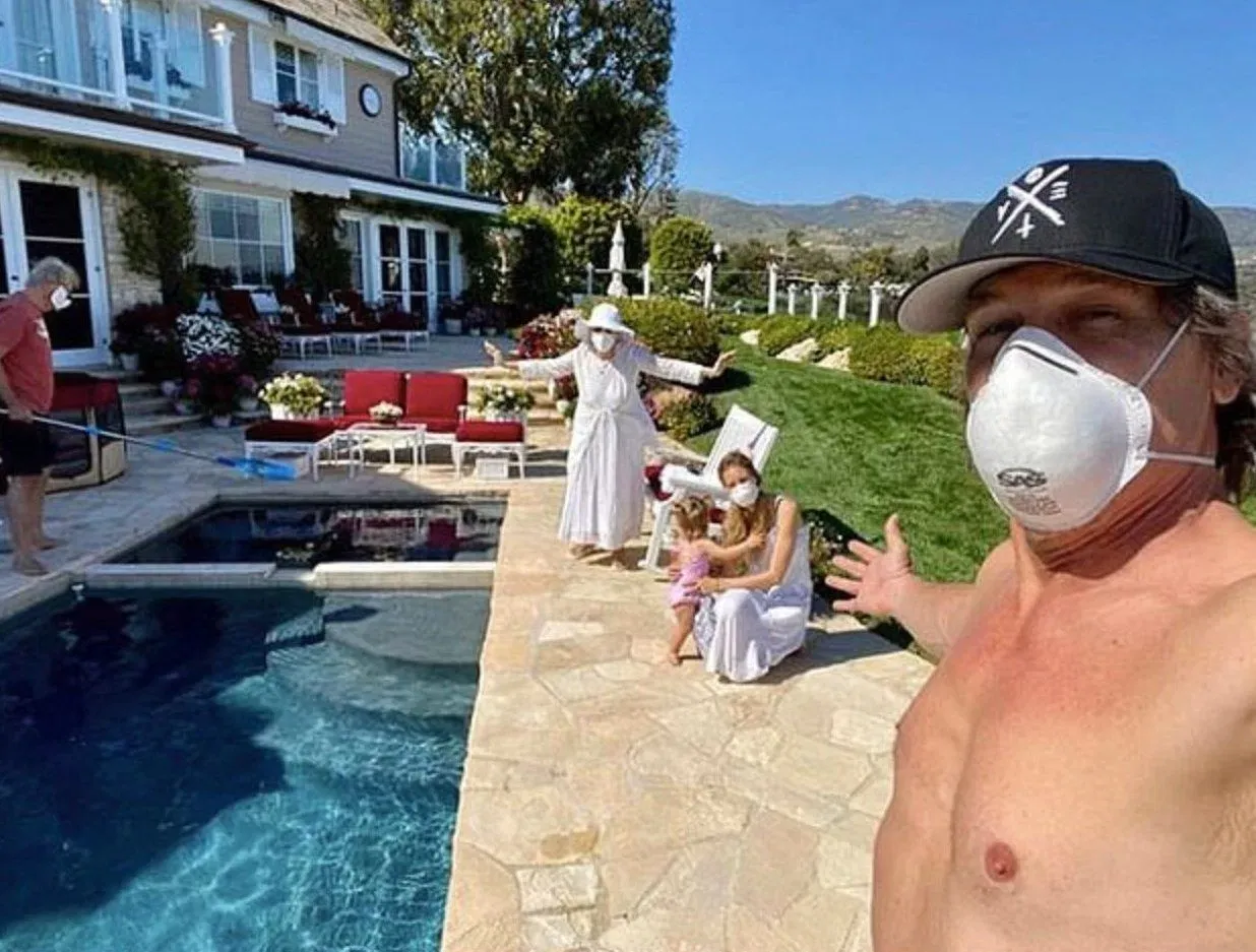 ‘Thanos’ bi chi trich vi thieu tinh than phong dich anh 1