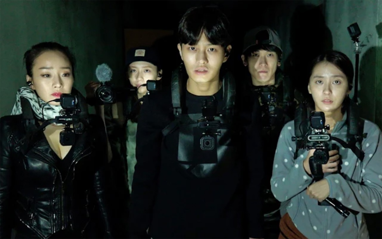 My lam lai phim kinh di ve benh vien tam than bi ma am cua Han Quoc hinh anh