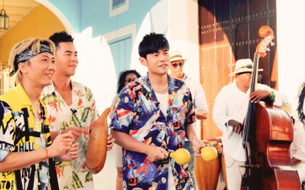 MV nhac Latin cua Chau Kiet Luan thu hut luong nguoi xem khong lo hinh anh