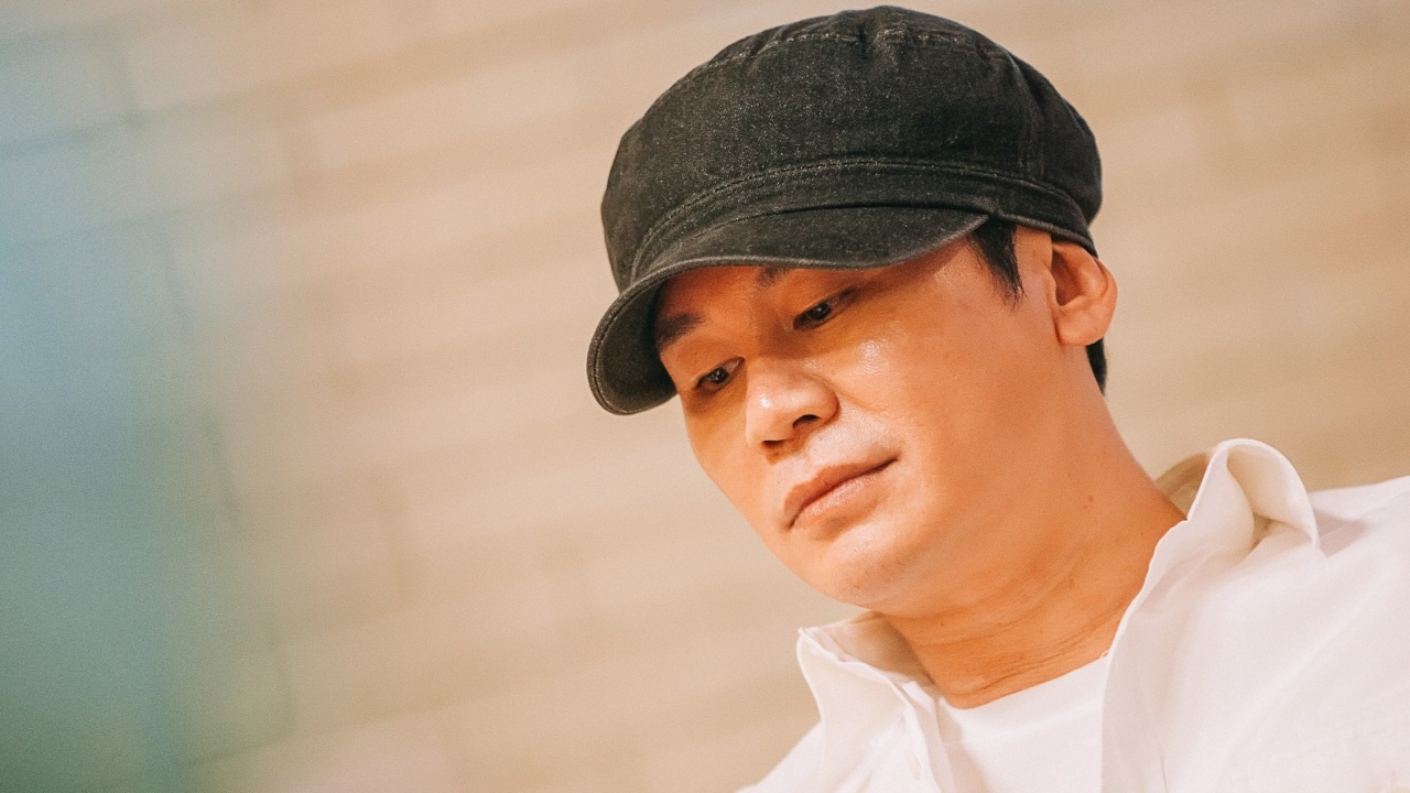 Cuu CEO danh bac van thao tung YG sau thanh cong cua Black Pink? hinh anh