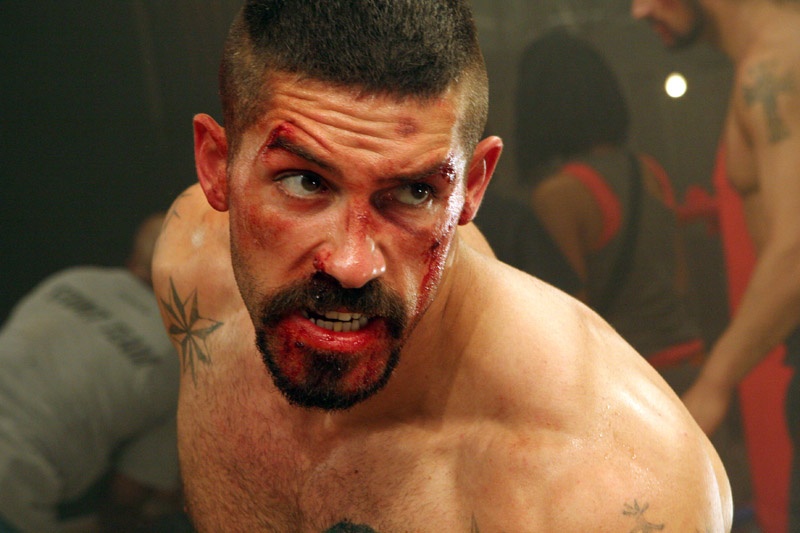 Scott Adkins uoc duoc song lai trong hau truyen ‘Doctor Strange’ hinh anh