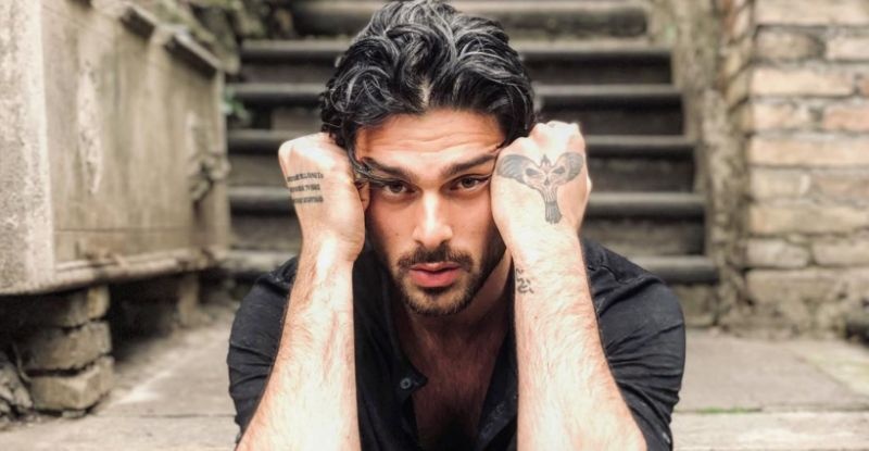 Michele Morrone lam nguoi mau anh 1