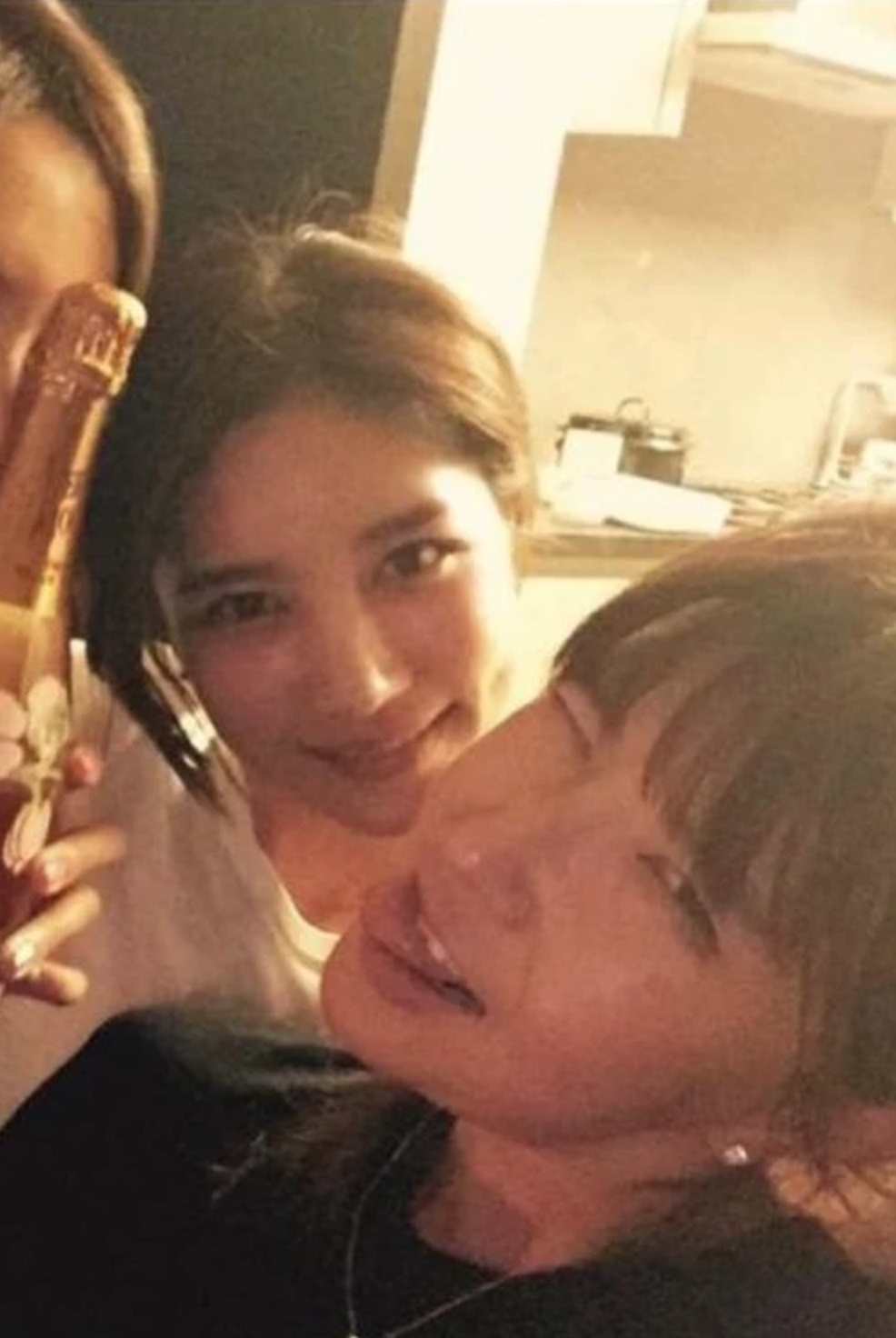 Ba trum thao tung giai tri Han Quoc anh 1