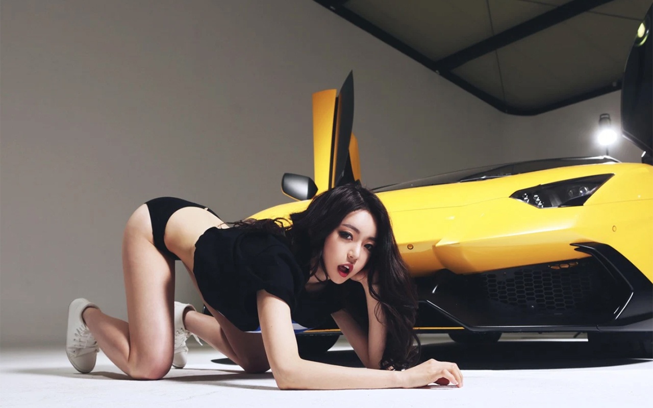 Loat anh ‘nghe thuat’ gay tranh cai cua sao Han hinh anh