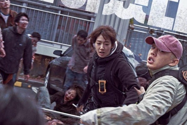 So phan trai nguoc cua hai nen dien anh chau A giua mua dich hinh anh