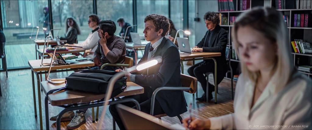 review phim The Hater (2020) anh 2