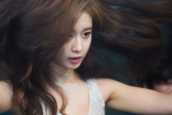 6 sai lam de doa su nghiep cua than tuong Kpop hinh anh