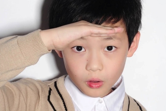 Sao nhi Trung Quoc tro thanh than tuong Kpop nhu the nao? hinh anh