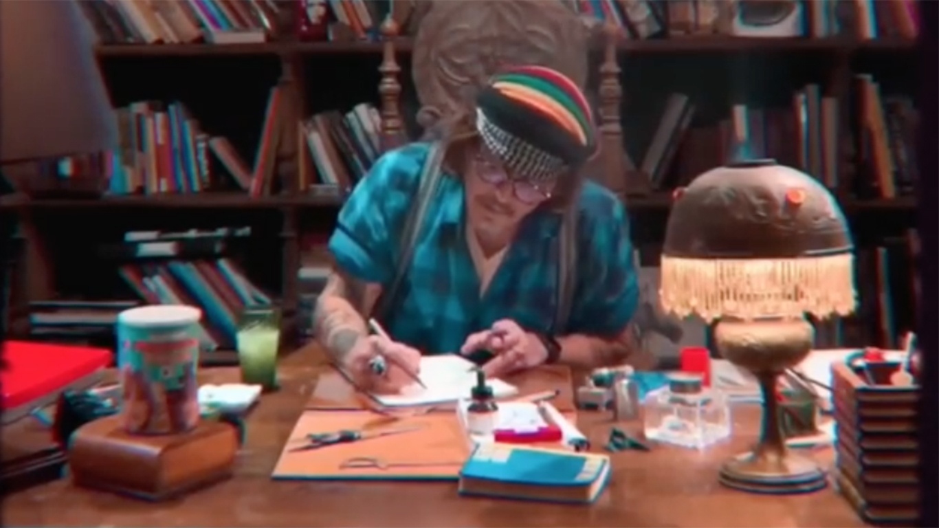 Johnny Depp viet thu cam on nguoi ham mo hinh anh