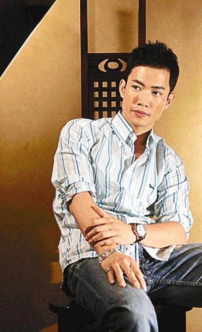 Ngao Gia Niên nhận vai chính đầu tay tại TVB ảnh 1 Ngao Gia Nien nhan vai chinh dau tay tai TVB anh 1