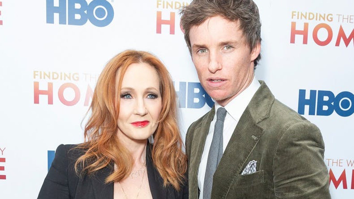 Eddie Redmayne viet thu dong vien J.K. Rowling hinh anh