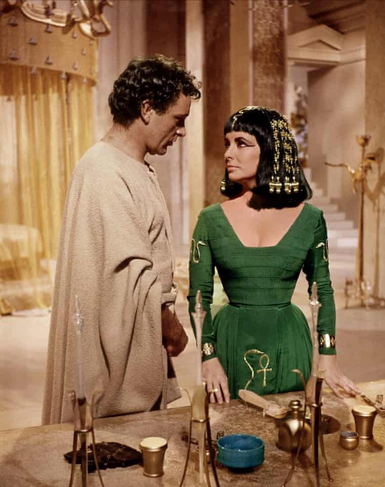 Gal Gadot vào vai Cleopatra ảnh 2 Gal Gadot vao vai Cleopatra anh 2