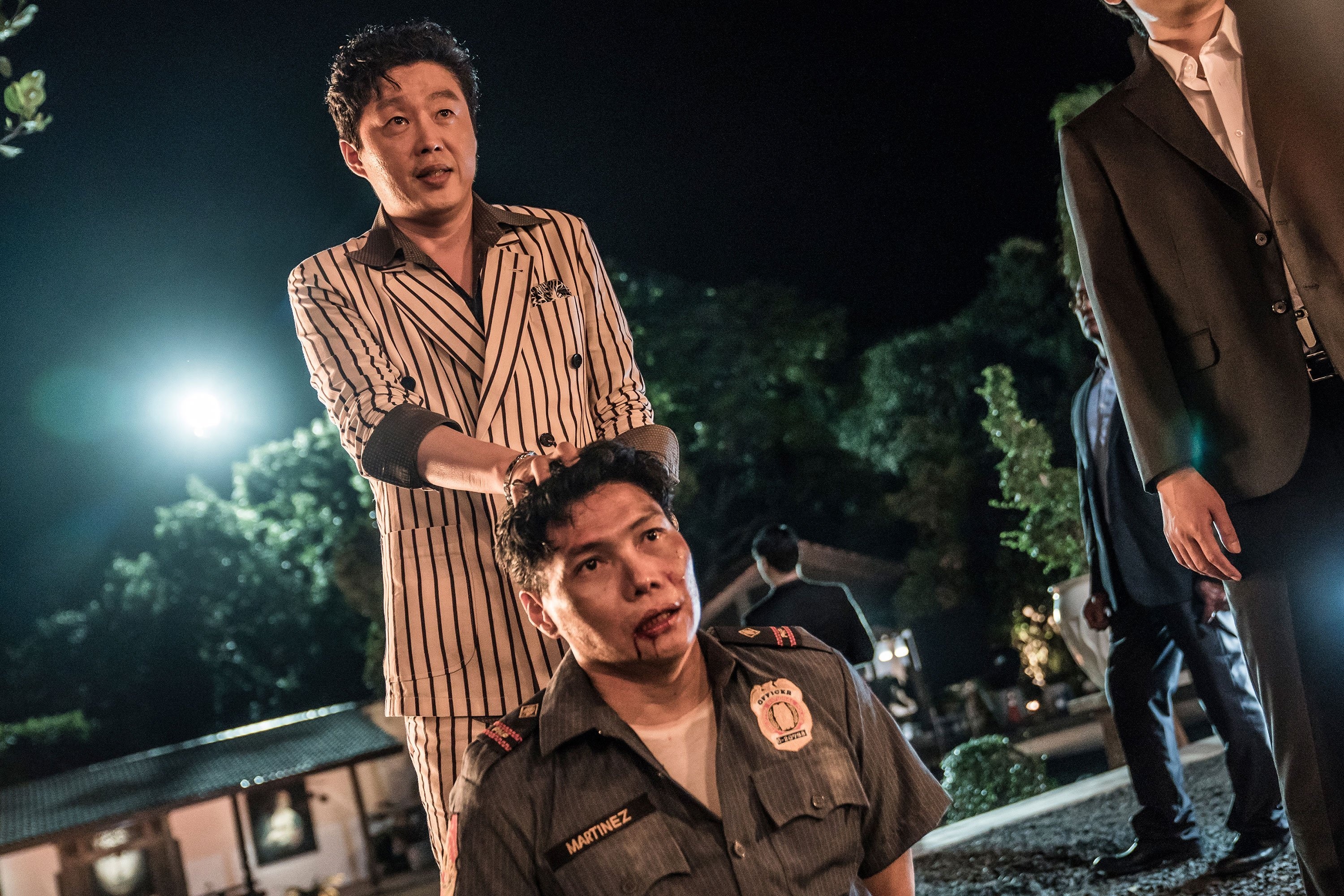 Review phim Ky nghi nho doi anh 4