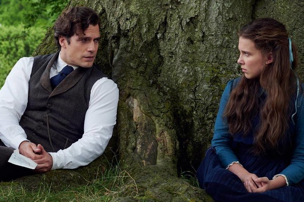 Nha san xuat phim ve em gai Sherlock Holmes phan bac don kien hinh anh