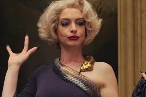 ‘Phu thuy, phu thuy’ - san khau cua Anne Hathaway hinh anh