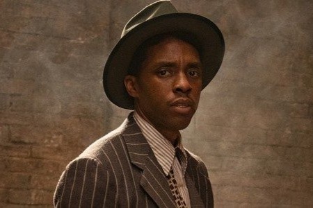 Vai dien cuoi cung cua Chadwick Boseman nhan con mua loi khen hinh anh