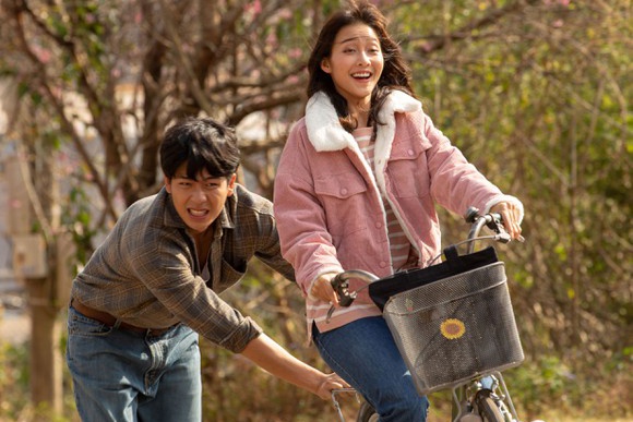 ‘Bi mat cua gio’ - moi tinh giua nguoi va ma o vung Da Lat mong mo hinh anh