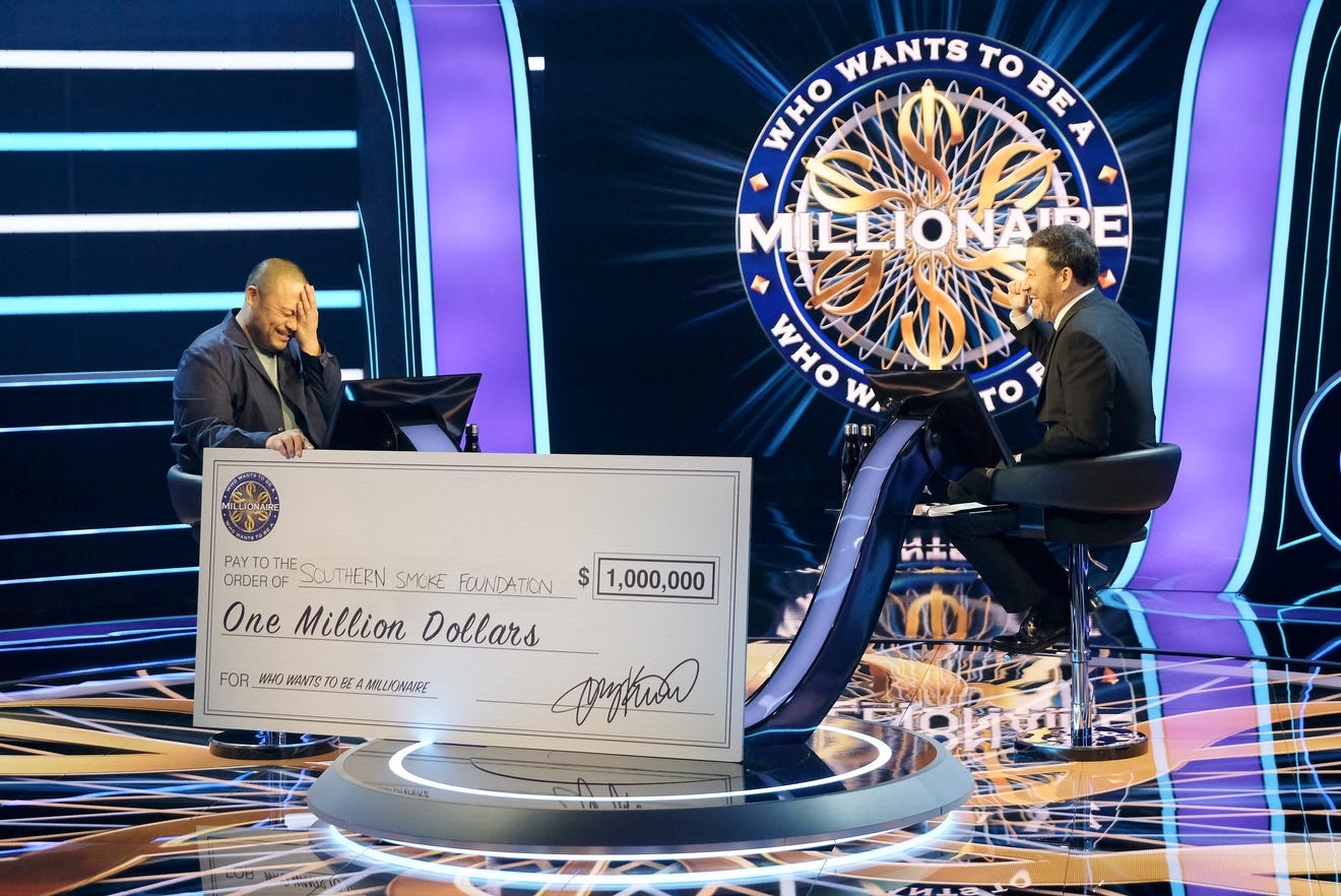 Nghe si dau tien thang 1 trieu USD tai 'Ai la trieu phu?' ban My anh 1