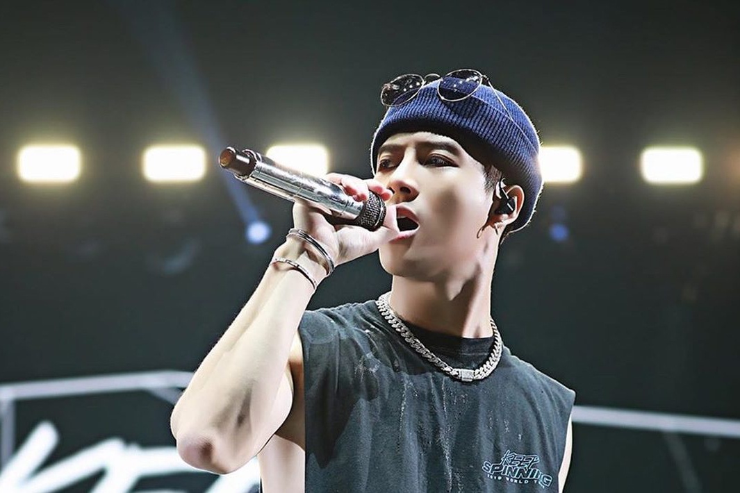 Khan gia bat binh khi Jackson Wang cover hit cua Truong Hoc Huu hinh anh