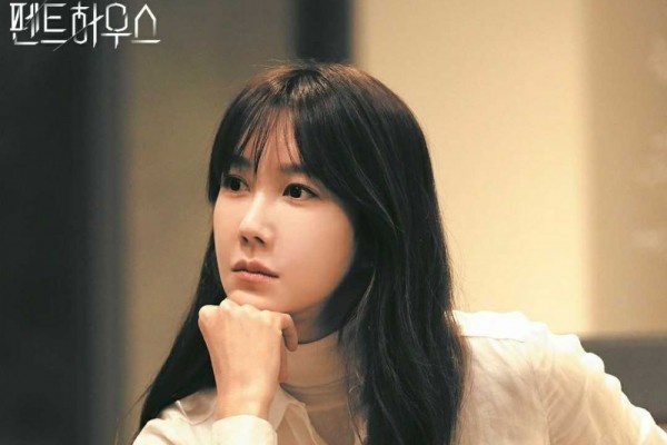 nu chinh Penthouse anh 1