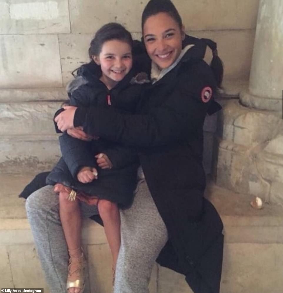 hau truong Wonder Woman 1984 anh 1