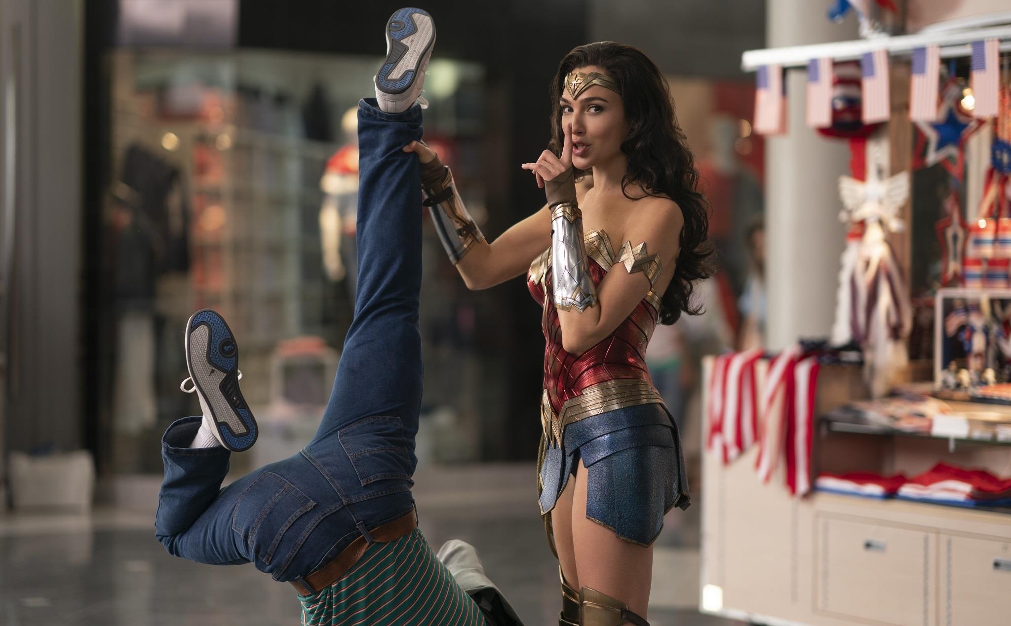 ‘Wonder Woman 1984’ - ‘chi’ van dep? hinh anh