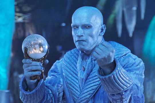 Ac nhan nhan cat-xe cao hon sieu anh hung trong phim ve Nguoi Doi hinh anh