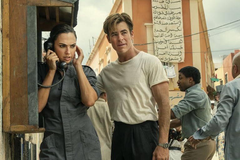 review Wonder Woman 1984 anh 2