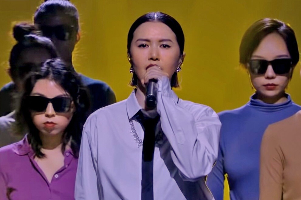 Ca khuc len an nan bao hanh phu nu tai Trung Quoc hinh anh