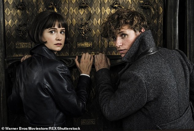 &lsquo;Fantastic Beasts 3&rsquo; dung san xuat anh 1