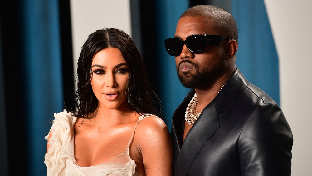 Kim Kardashian ly hon Kanye West anh 2